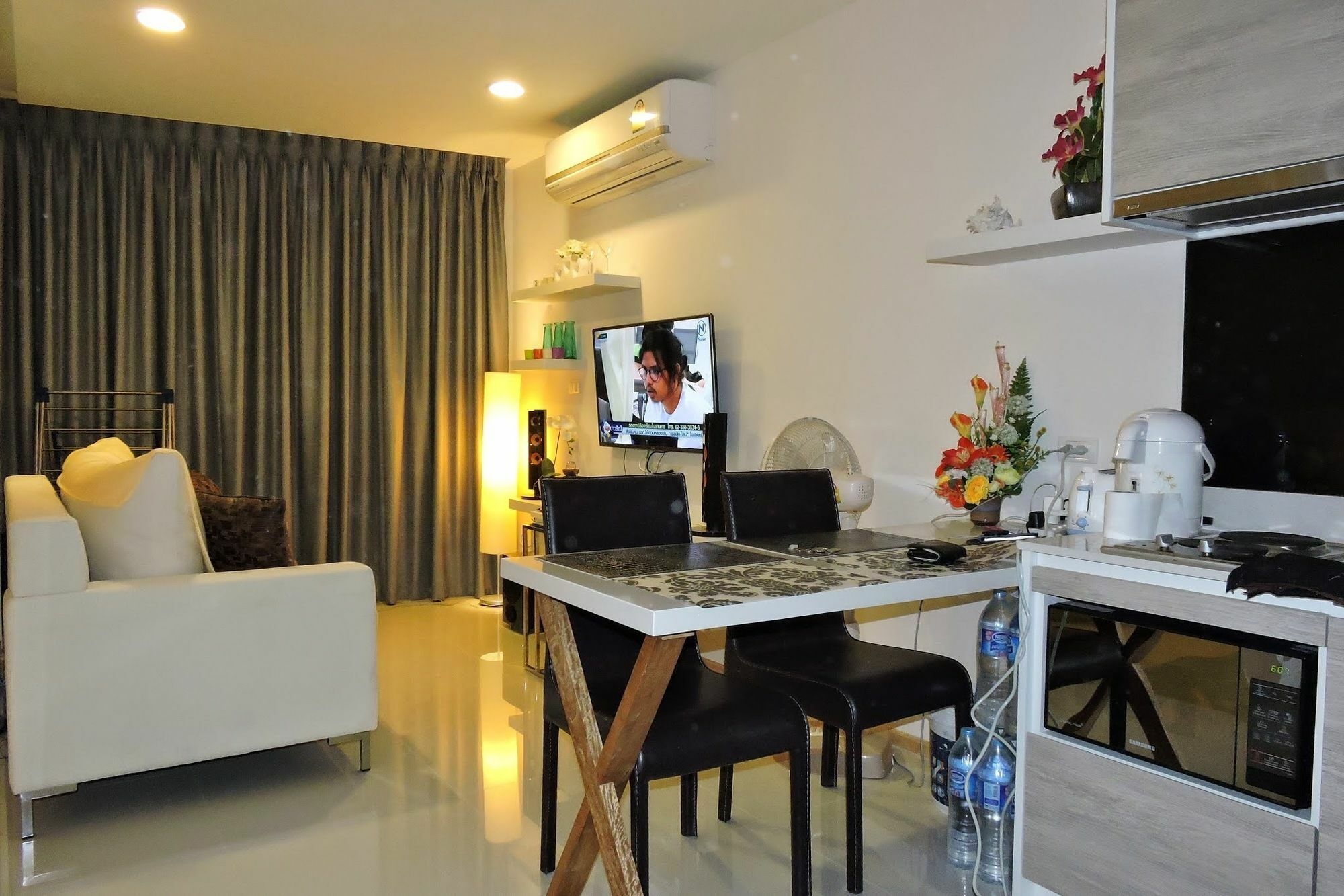 Appartamento Acqua Pattaya Esterno foto